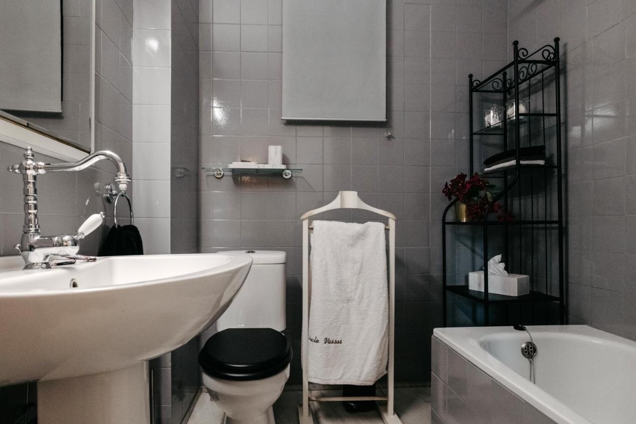 Deluxe Residence Uncle Vassos Солун Екстериор снимка